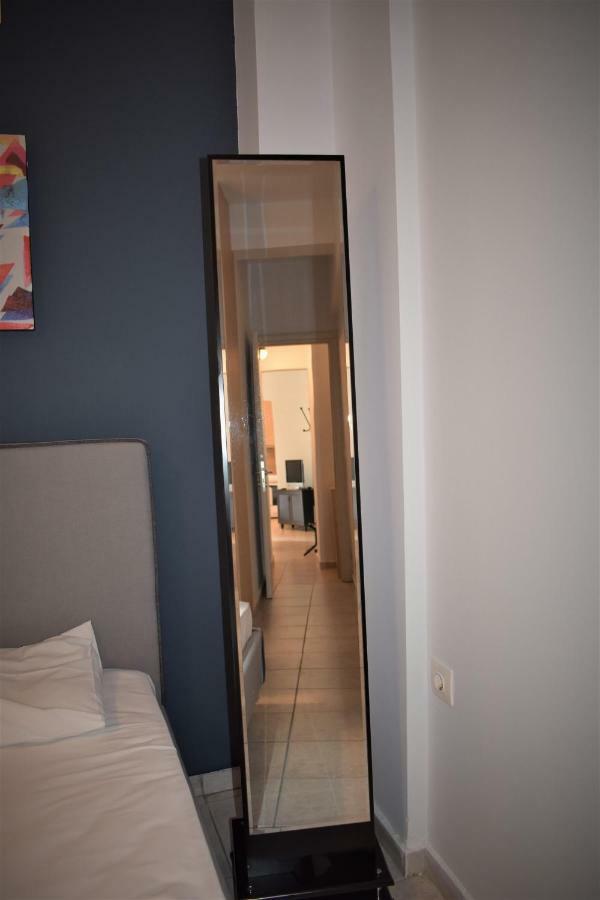 Cozy Apartment In Central Афіни Екстер'єр фото