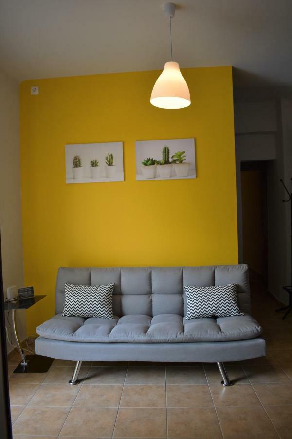 Cozy Apartment In Central Афіни Екстер'єр фото